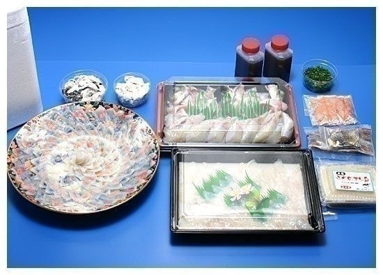 とらふぐ刺し、ちり鍋、しゃぶしゃぶ